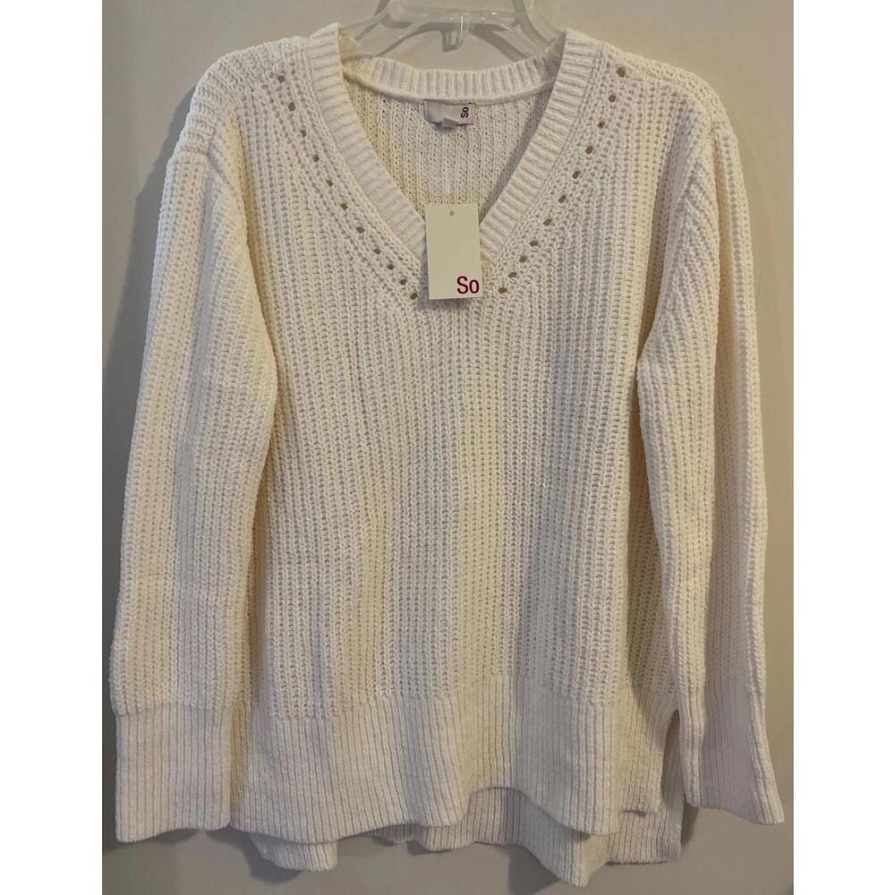 SO Womens Medium Ivory Chunky-Knit Pullover Vneck Oversized Sweater NWT! A1044